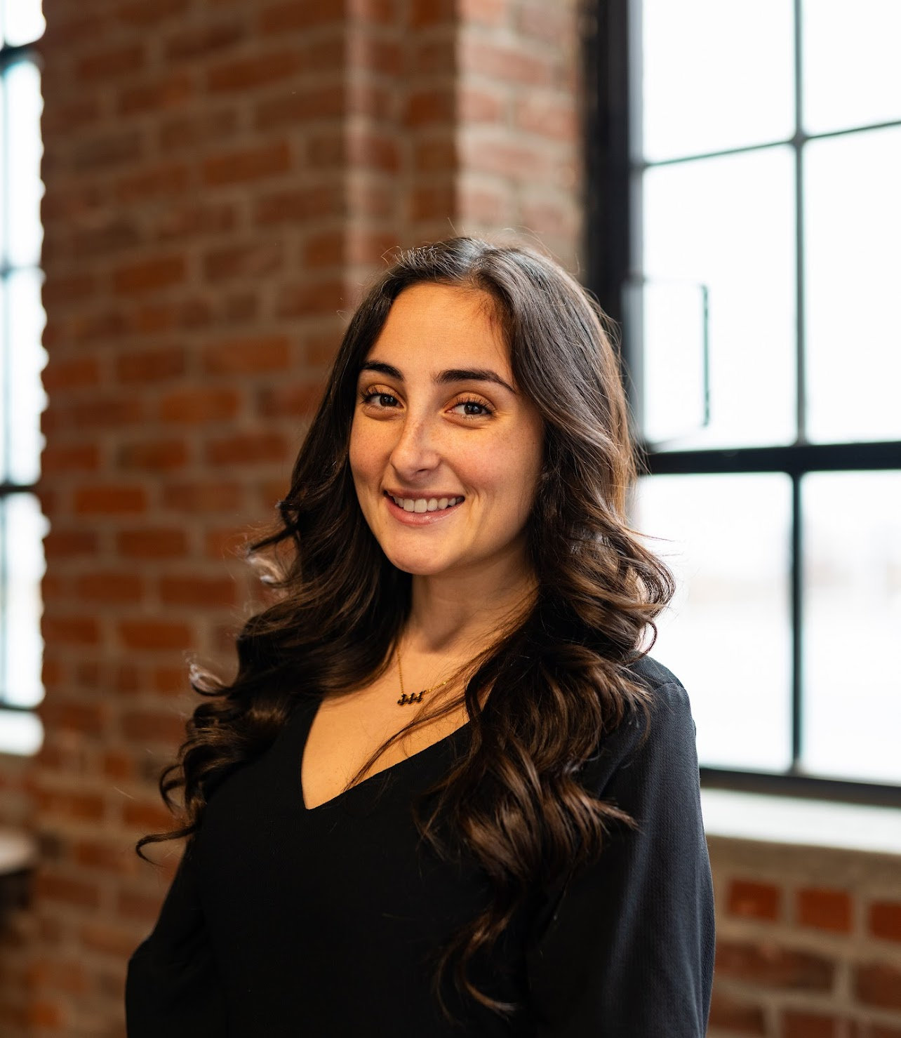 Juliana Gainsburg Rarity Real Estate